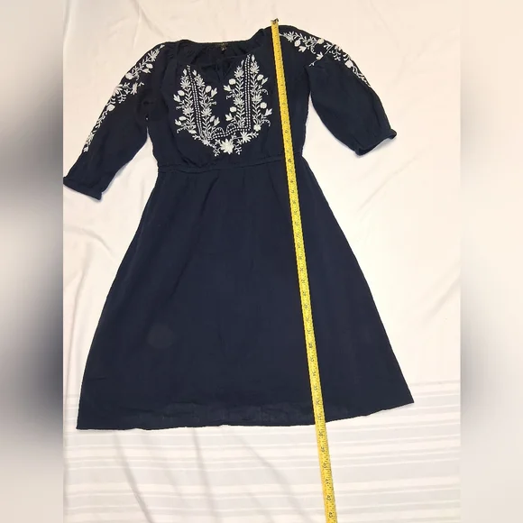 Talbots Dark Blue Dress with White Floral Embroidery Size Sp Made INDIA - Picture 5 of 14